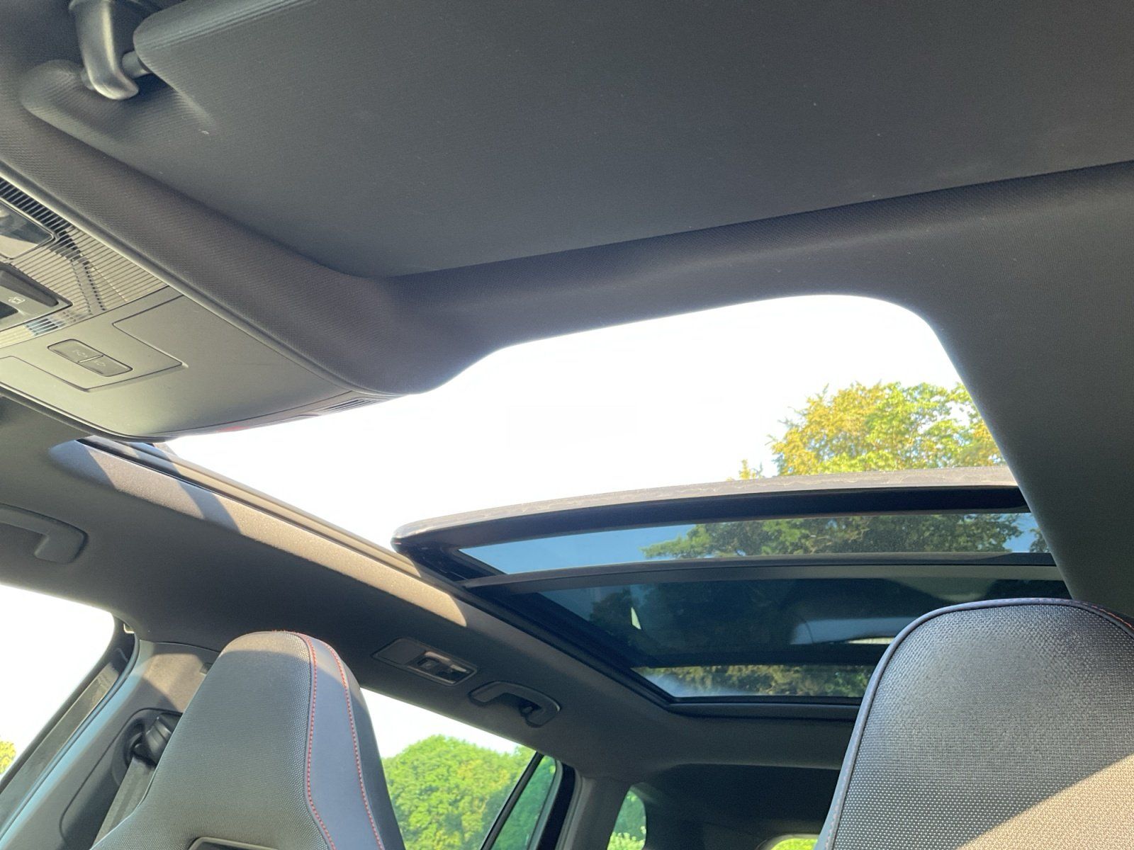 Seat Tarraco 1.4 e-Hybrid FR AHK LED NAVI PANO 4xSHZ