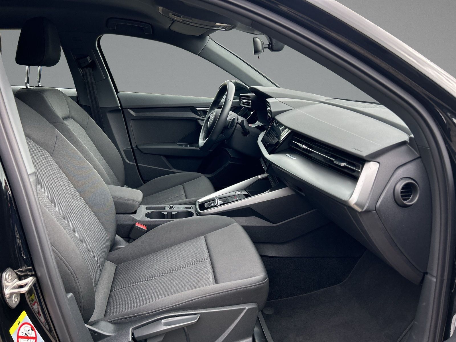 Audi A3 Sportback 30 TFSI S-TRONIC - Samsaru's Car Outlet