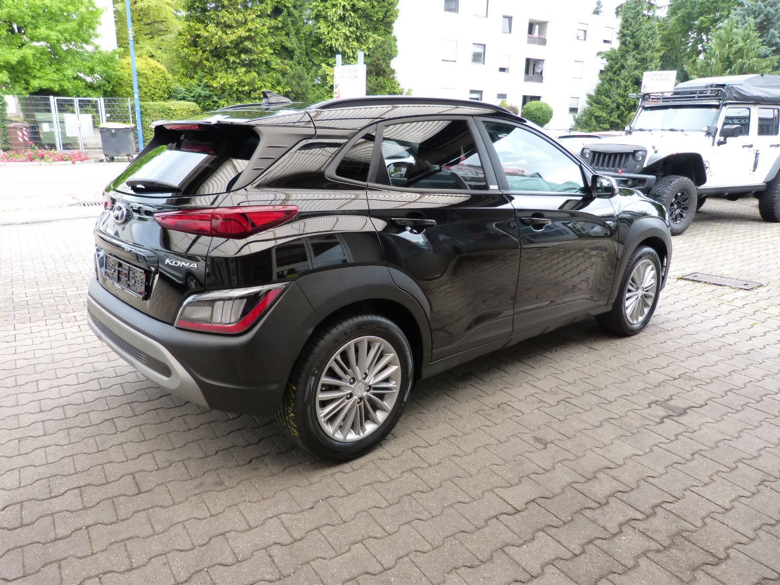 Hyundai Kona - Samsaru's Car Outlet
