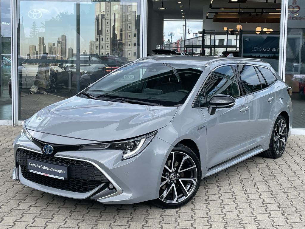 Toyota Corolla 2.0 Hybrid Touring Sports Lounge - Samsaru's Car Outlet