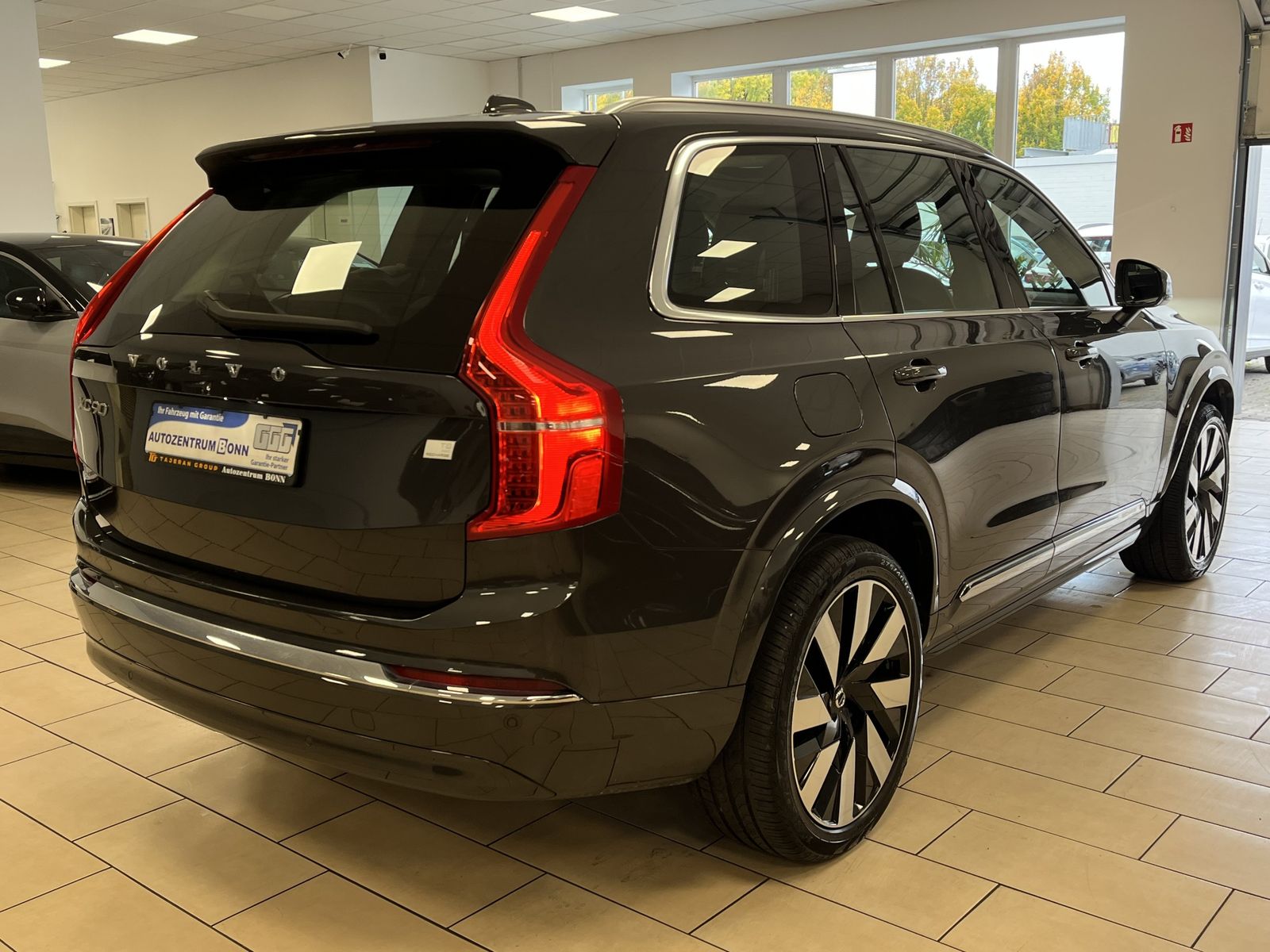 Volvo XC90 Plus Bright T8 Recharge AWD*7-Sitzer*Leder*