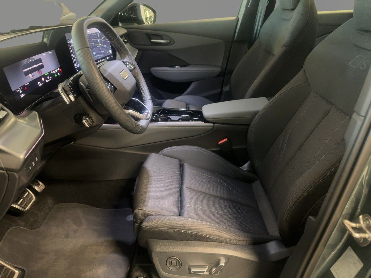 Audi Q3 TFSI S tronic 2xS LINE/TECH-PRO/LM20/AHK