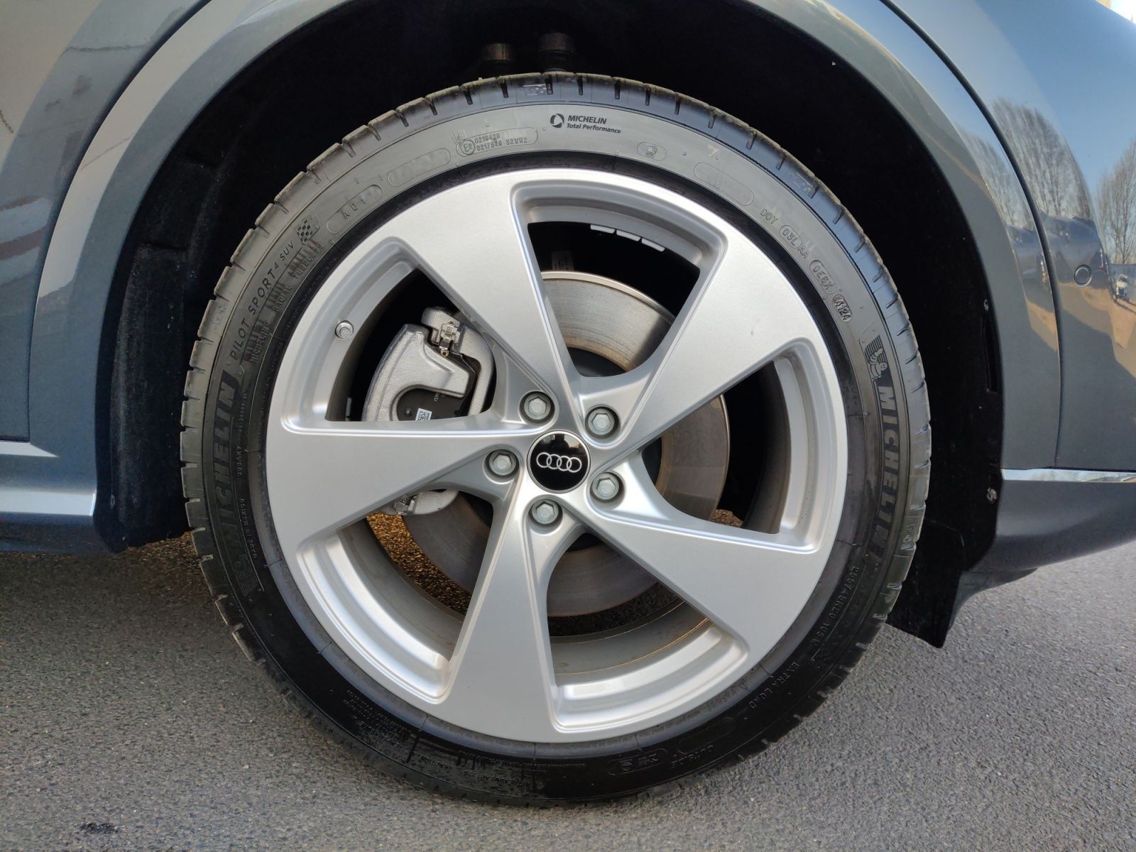 Audi Q5 TDI quattro S tronic - Samsaru's Car Outlet