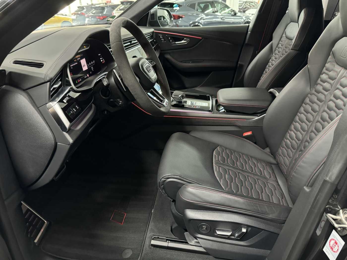 Audi RS Q8 600 PS tiptronic*RS Essentials Paket*