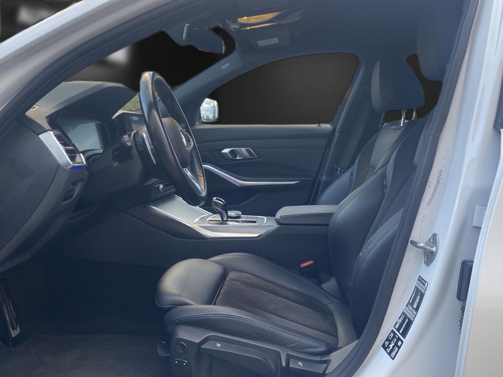 BMW 320 d x M Sport - Samsaru's Car Outlet