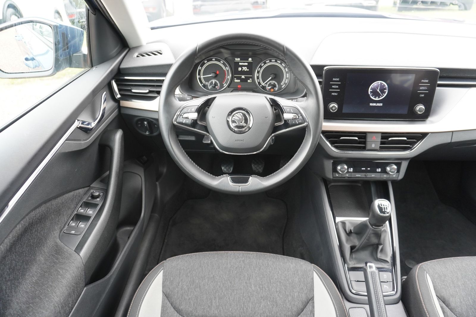 Skoda Kamiq 1.0 TSI Style - Samsaru's Car Outlet