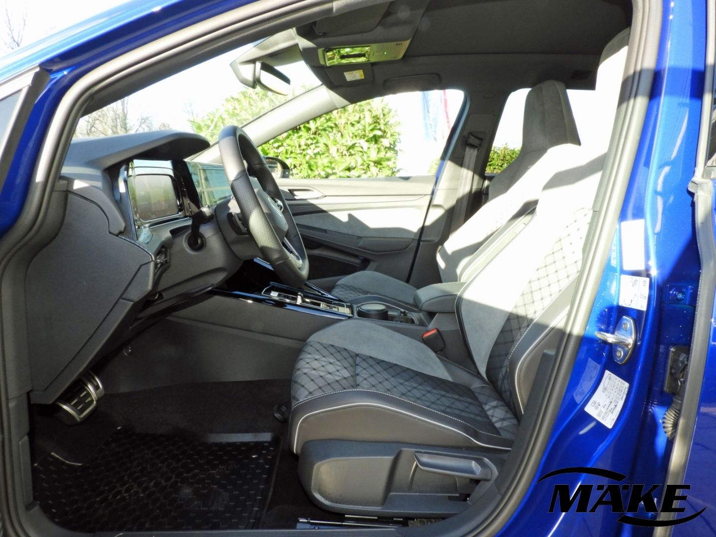 Volkswagen Golf Variant R-Line 2.0 TDI DSG - Samsaru's Car Outlet