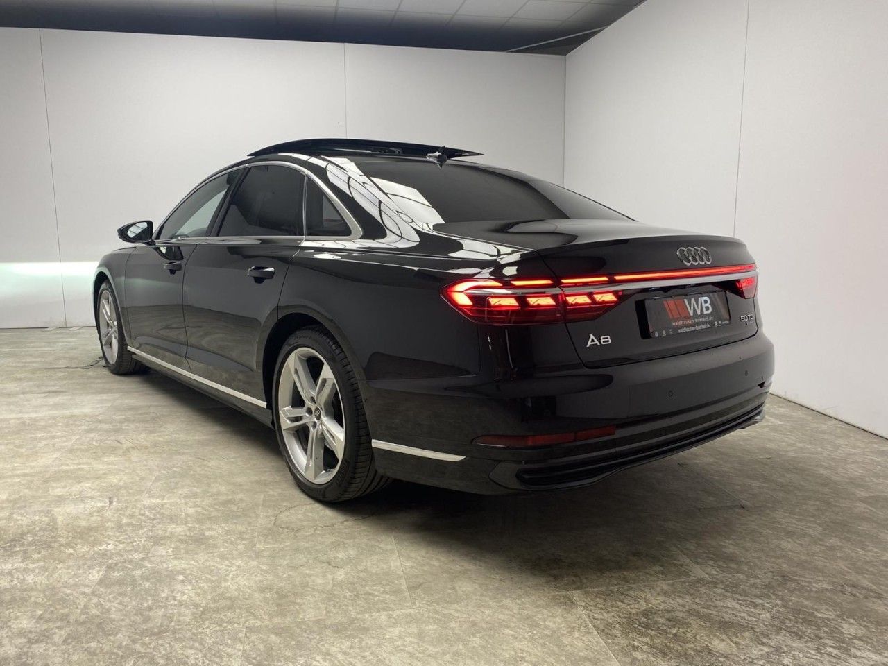 Audi A8 50 TDI quattro - Samsaru's Car Outlet