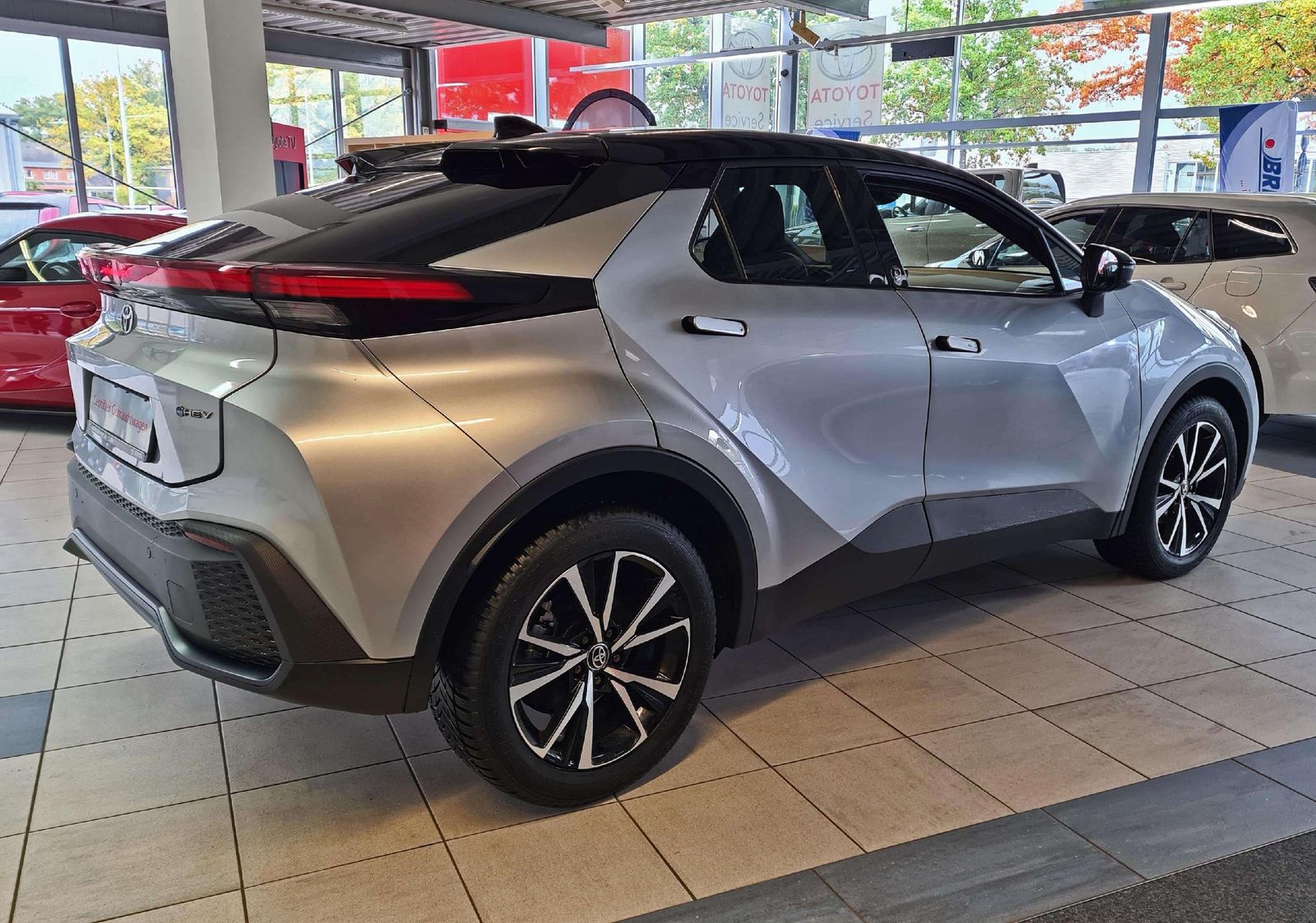 Toyota C-HR C-HR 1.8 Hybrid Team Deutschland + Allwette