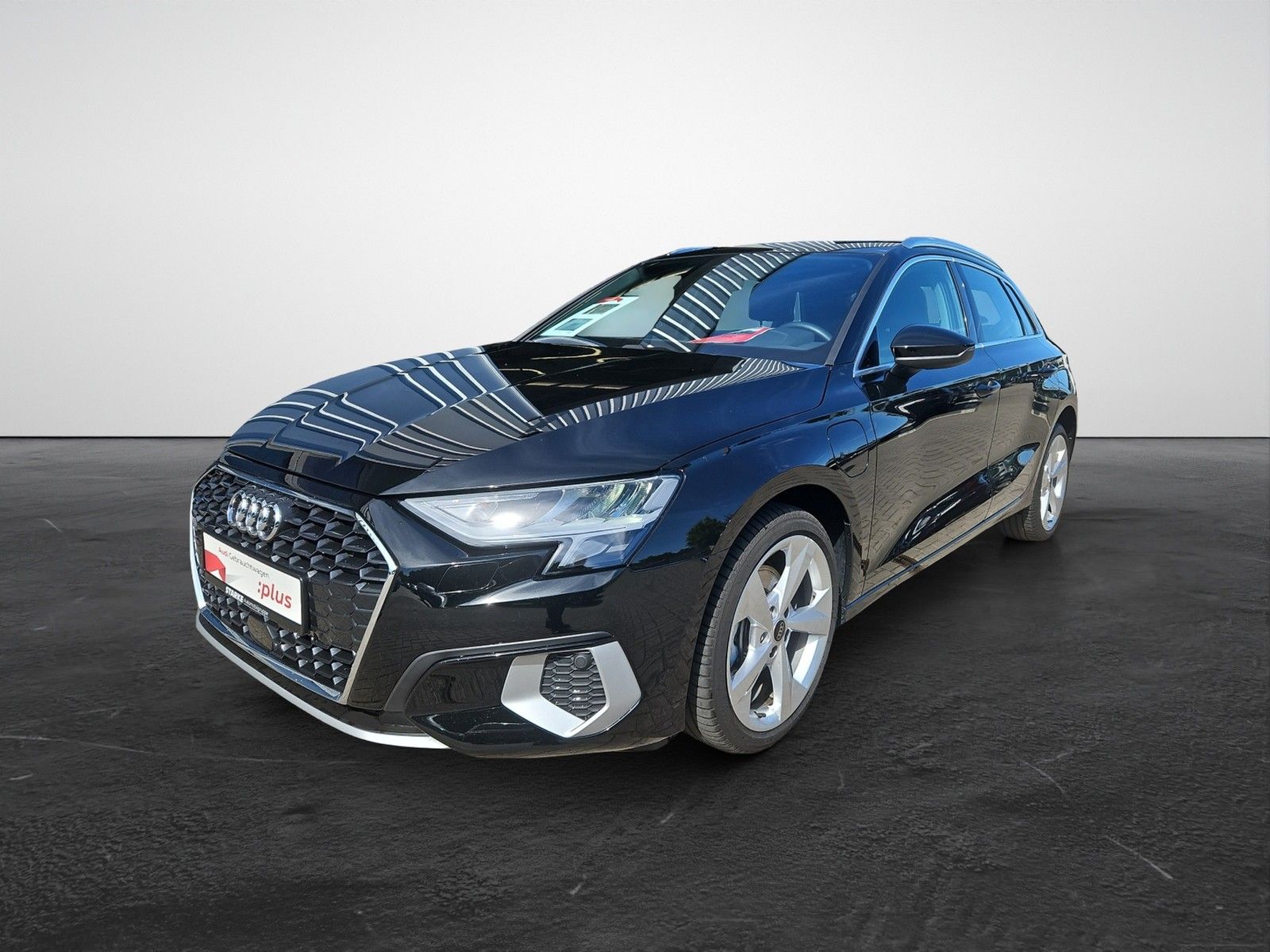 Audi A3 Sportback 40 TFSI e S tronic Advanced - Samsaru's Car Outlet