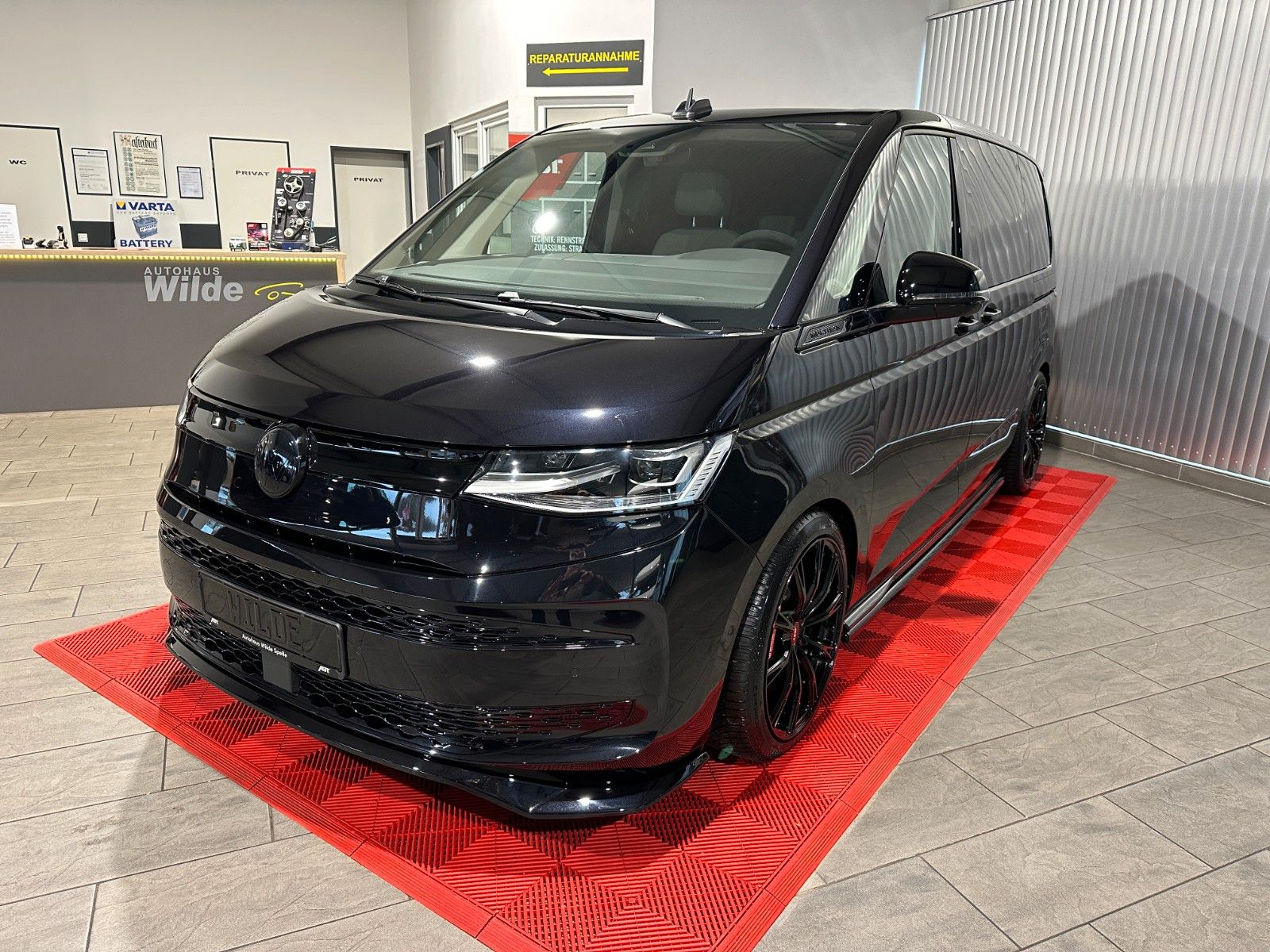 Volkswagen T7 Multivan ABT Edition - Samsaru's Car Outlet