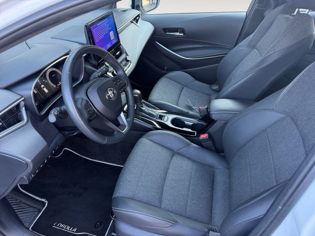 Toyota Corolla 1.8 Hybrid Touring Sports Team Deutschla