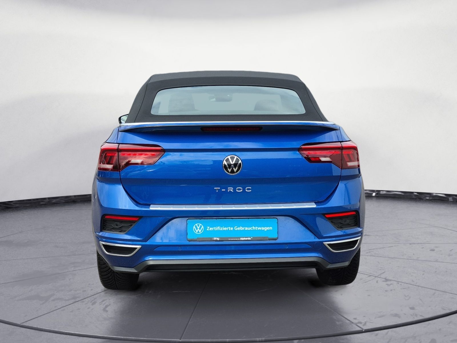 Volkswagen T-Roc R-Line - Samsaru's Car Outlet