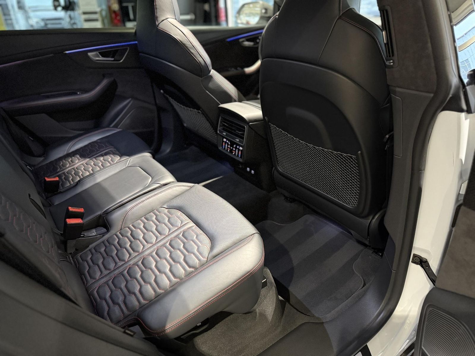 Audi RSQ8 Carbon Pak.+Standheiz 305 km/h+Keramik+B&O