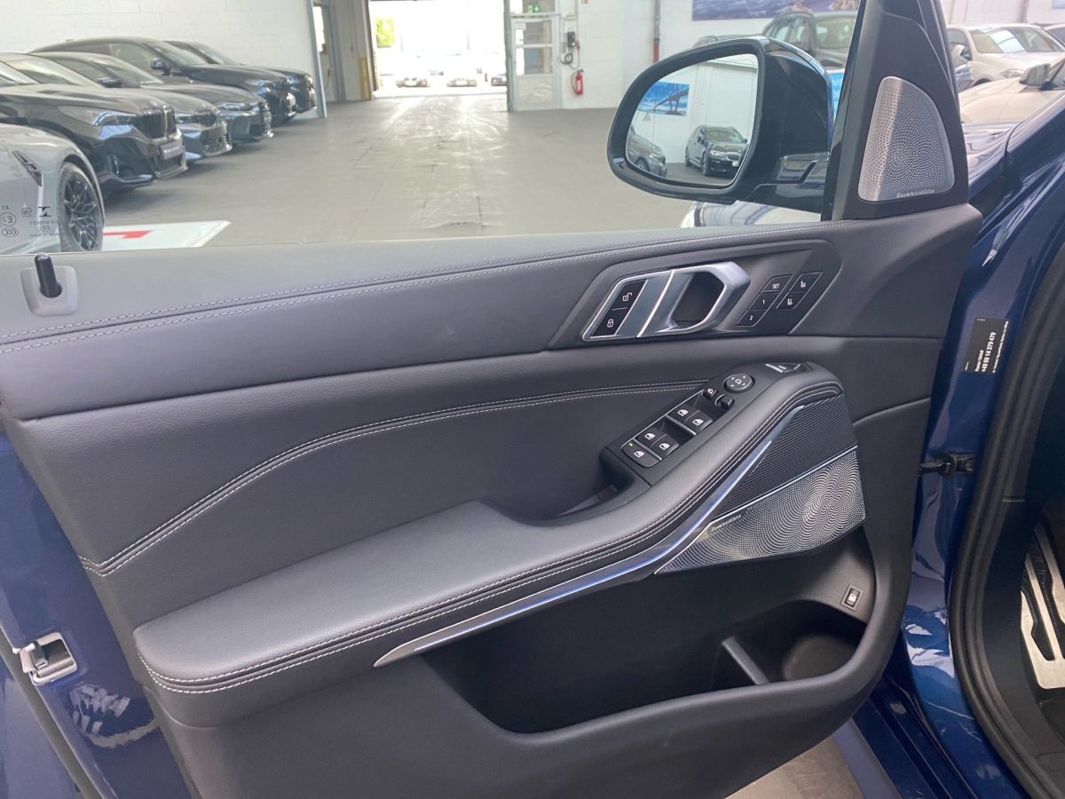 BMW X5 xDrive45e Sport HUD Laser Pano DA Prof AHK B&