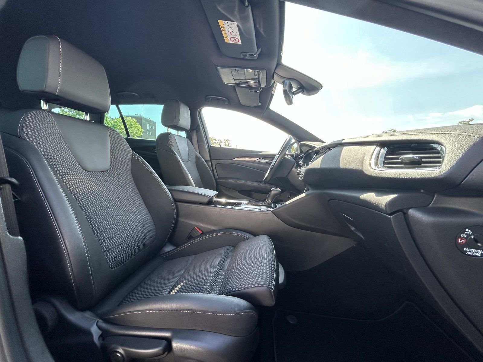Opel Insignia 2.0 CDTI Business - Samsaru's Car Outlet