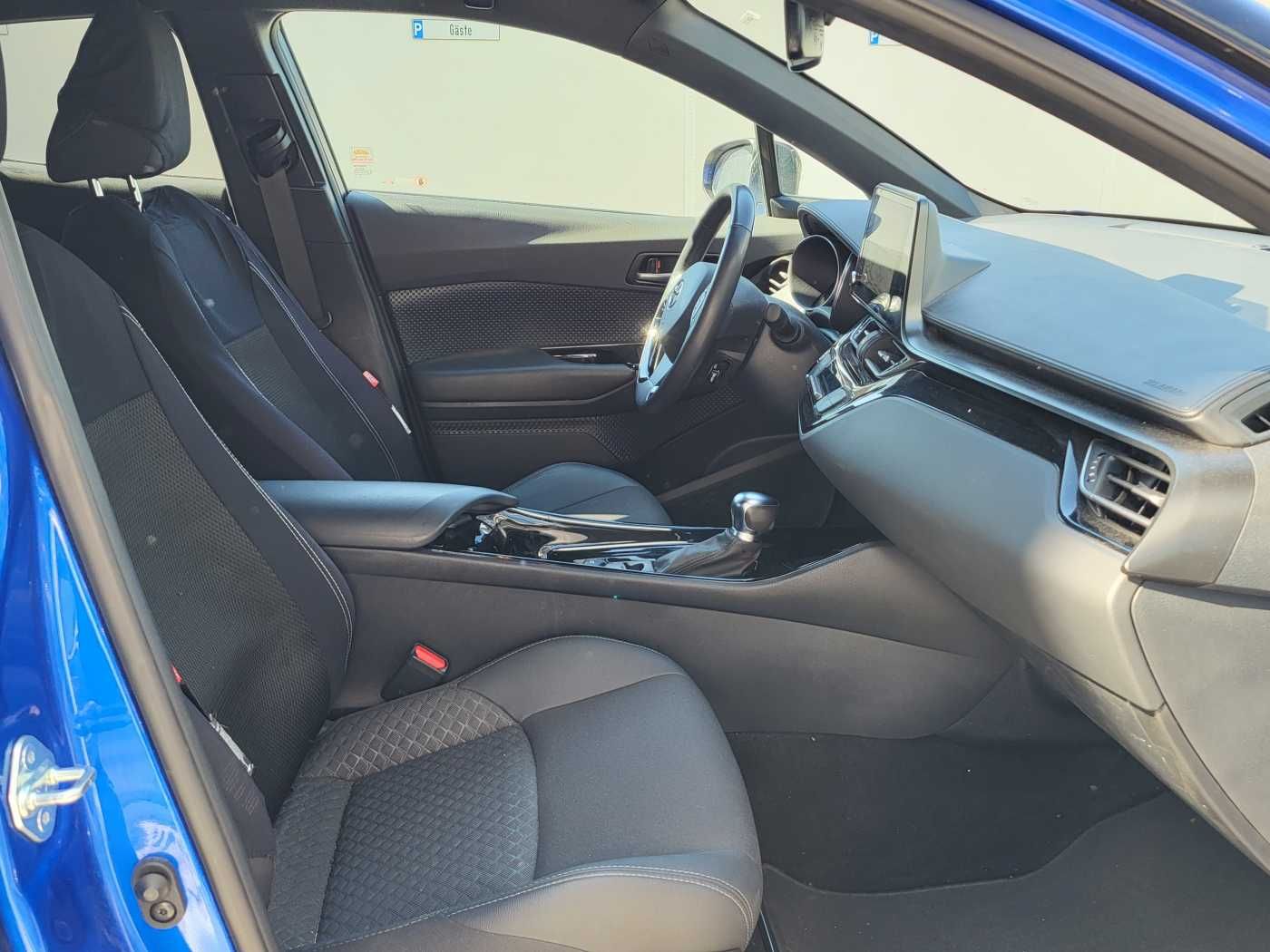 Toyota C-HR 2.0 Hybrid Team Deutschland - Samsaru's Car Outlet