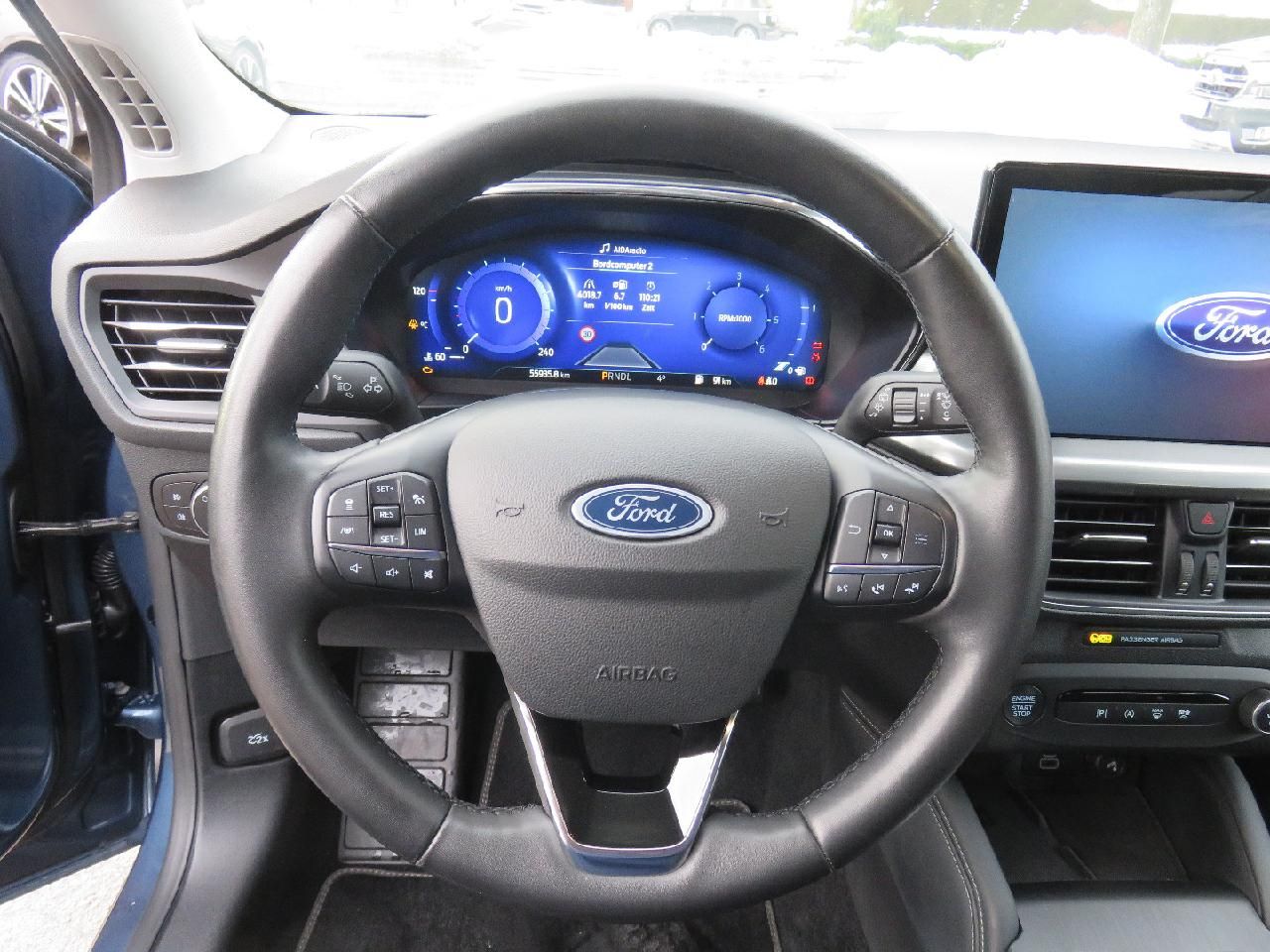 Ford Focus Turnier Titanium X,HUD,Allwetterreifen,