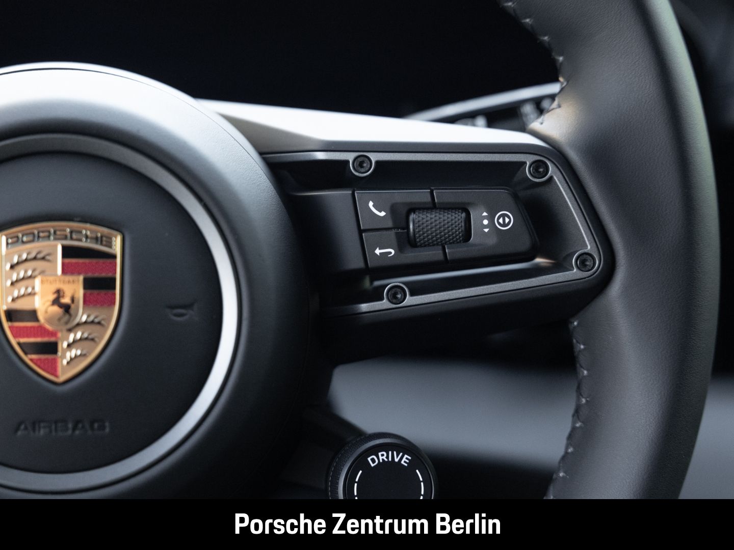 Porsche Taycan 4 Cross Turismo InnoDrive HD-Matrix LED