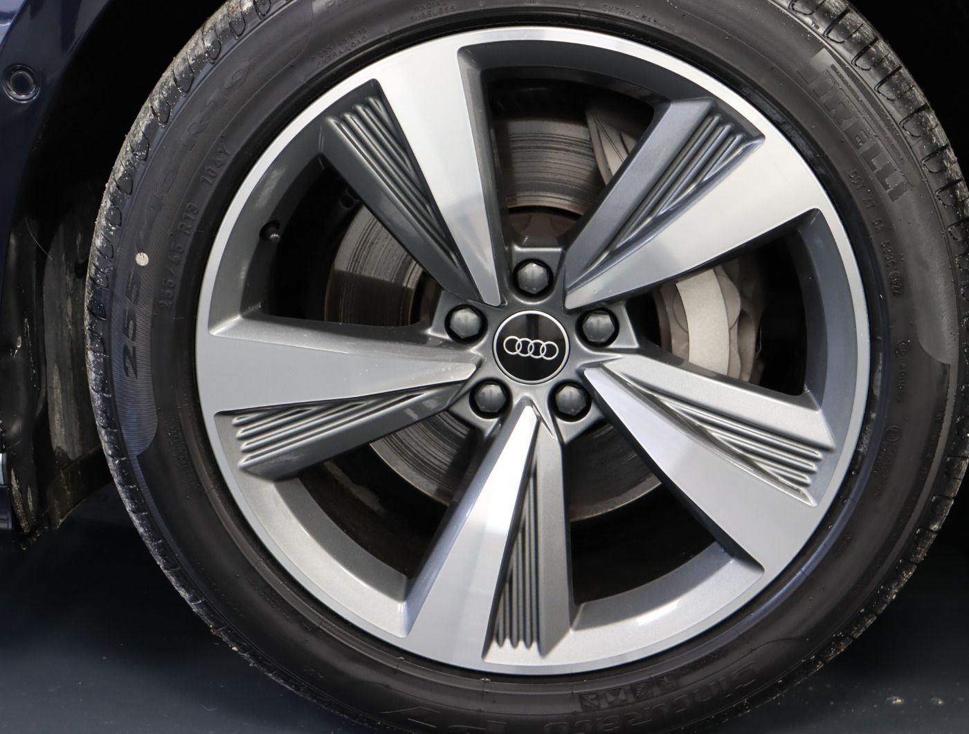 Audi A8 50 TDI quattro - Samsaru's Car Outlet