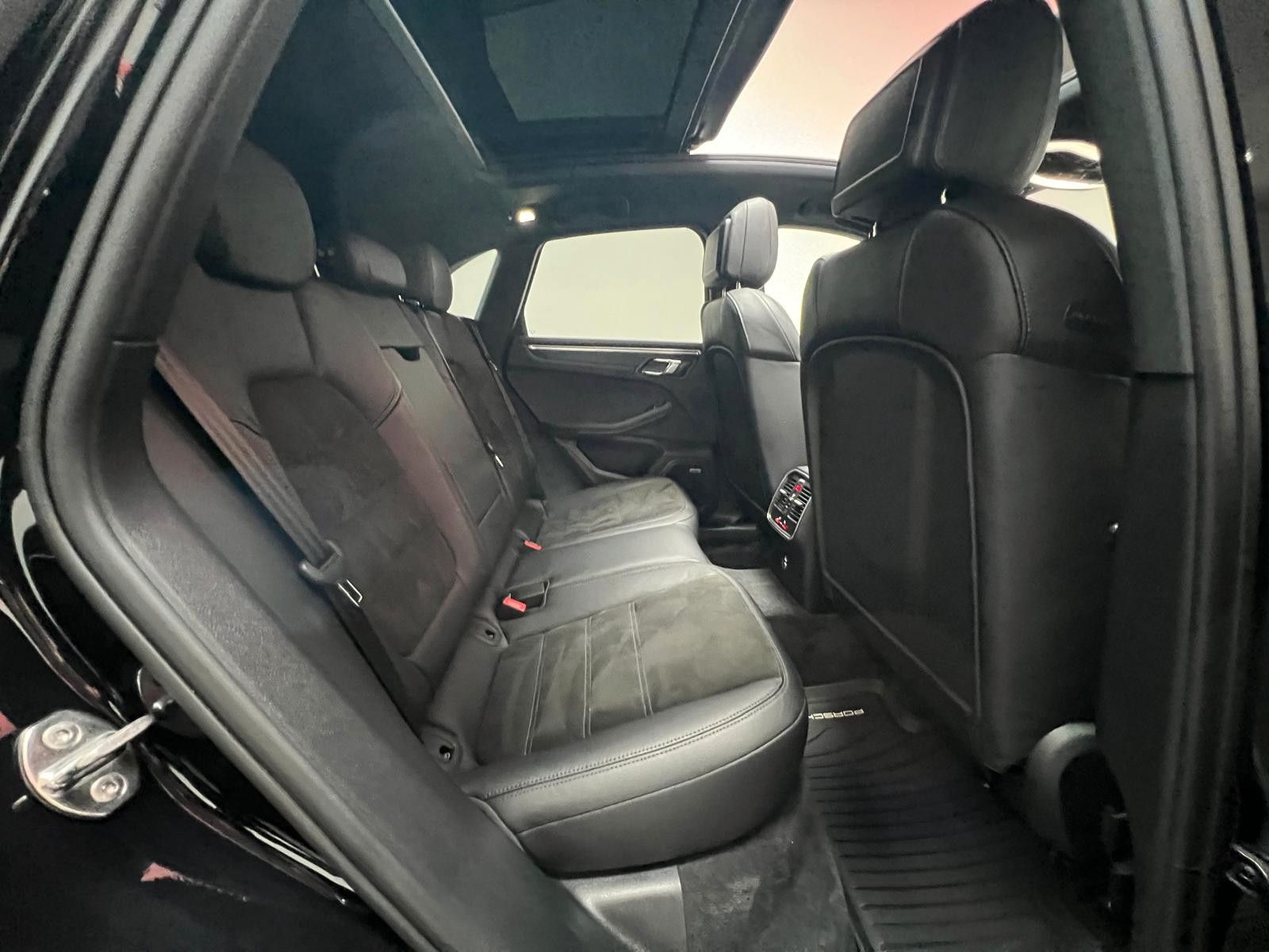 Porsche Macan GTS - Samsaru's Car Outlet