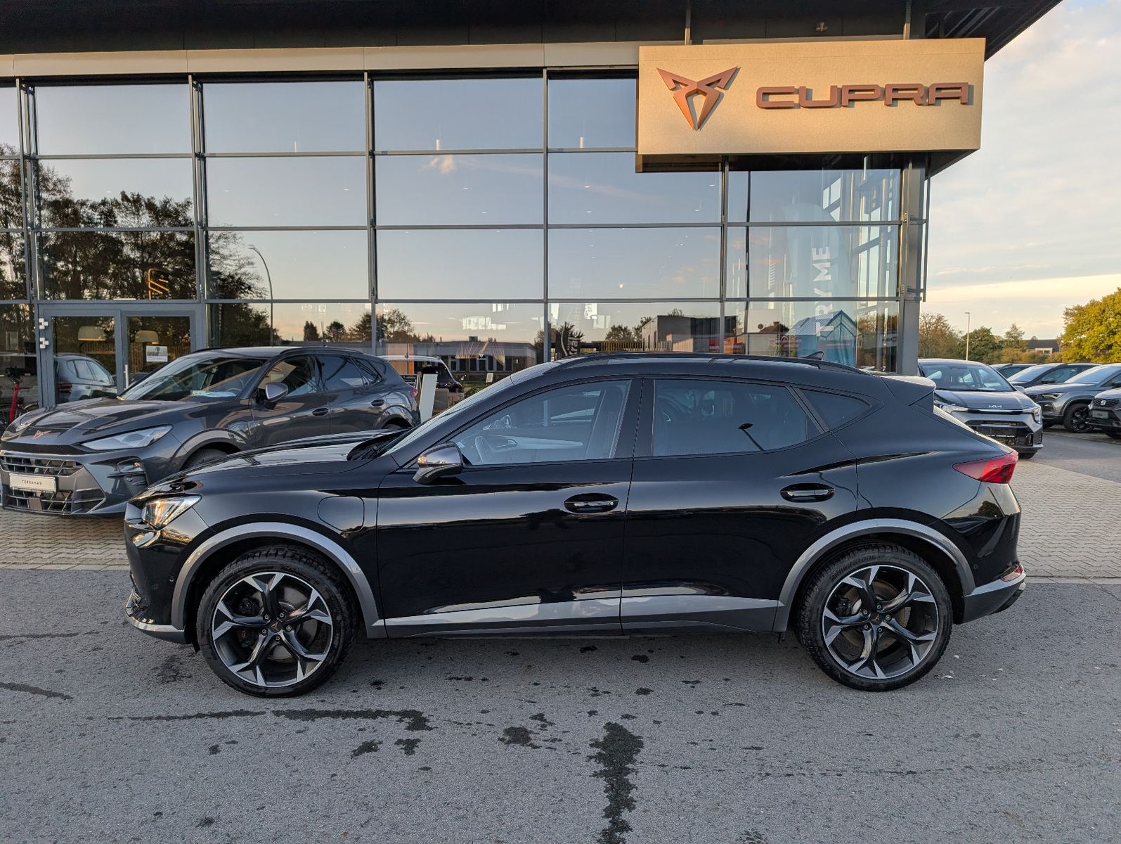 Cupra Formentor VZ DSG e-Hybrid *AHK*Navi*LED*