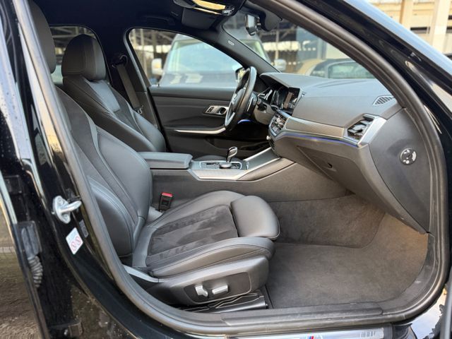 BMW 320 d xDrive M Sport Ambiente Life ALL BLACK - Samsaru's Car Outlet
