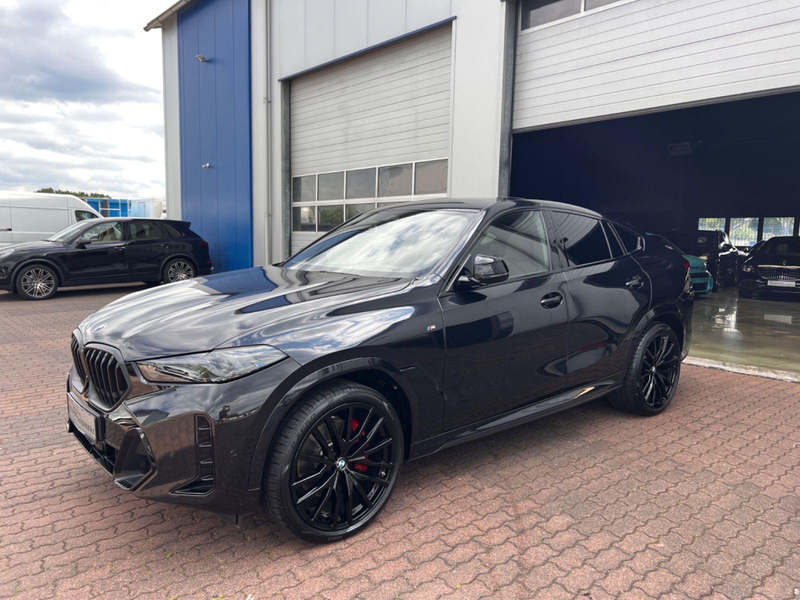 BMW X640d xDrive MSportPRO - Samsaru's Car Outlet