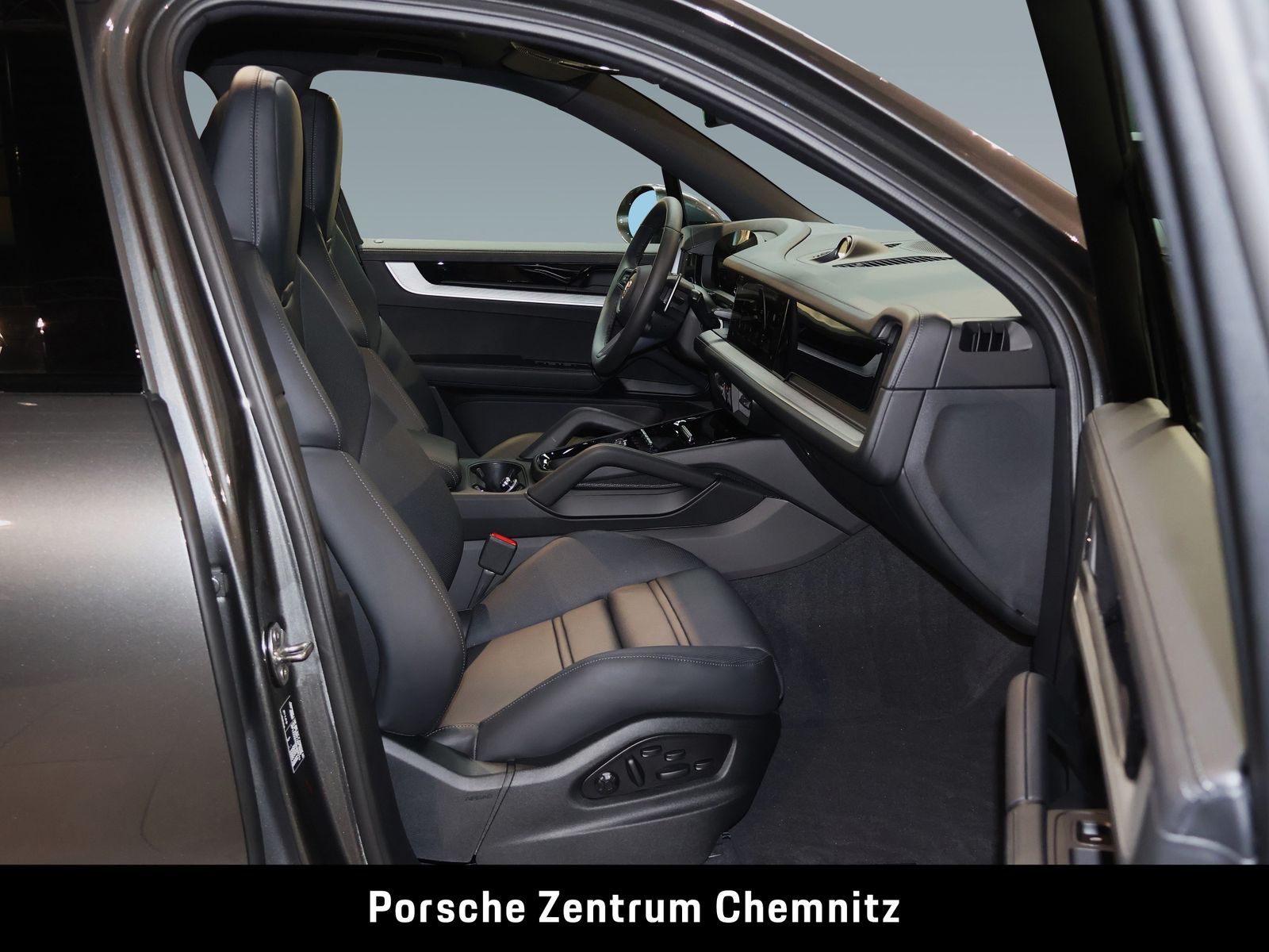 Porsche Cayenne E-Hybrid Pano;Luft.;ACC;22":Sportabgas