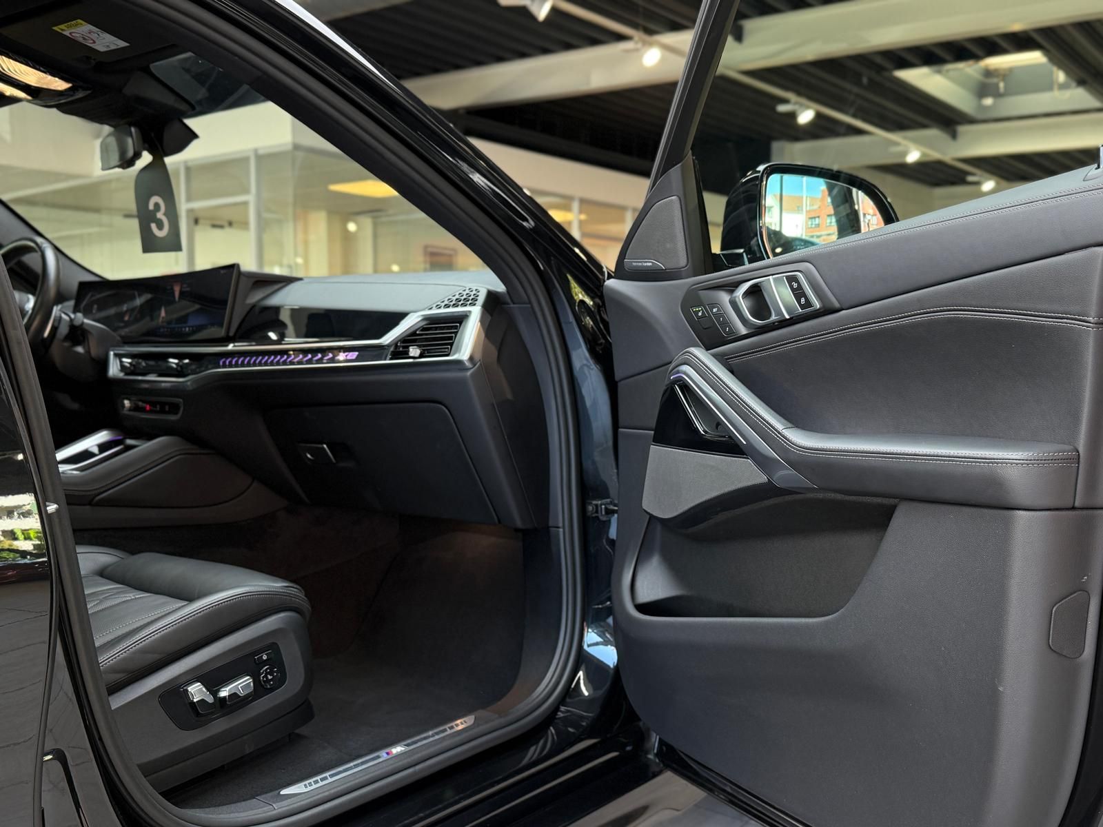 BMW X6 30 d xD M Sport*Pano*SKY*HuD*Luftf*Massage*