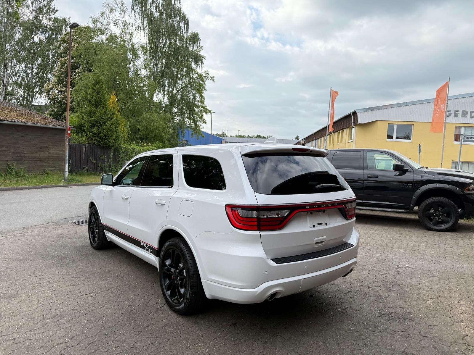 Dodge V8*R/T*LPG*LEDER*NAVI*AHK*LED*PDC*GARANTIE