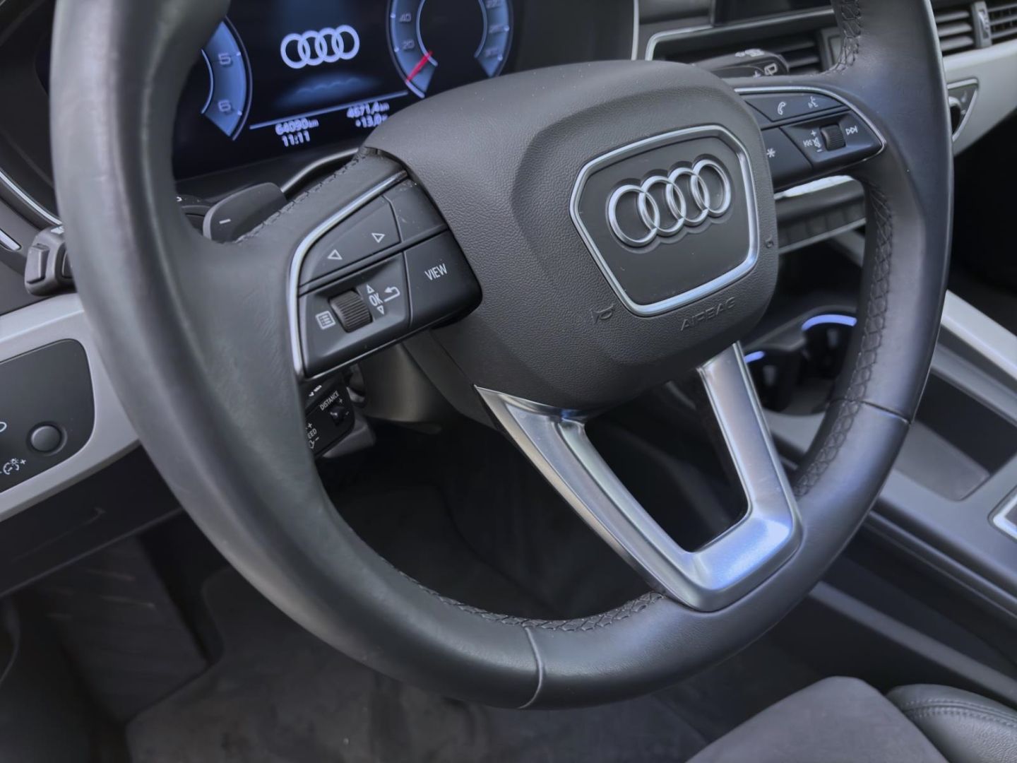 Audi A4 allroad 40 TDI Q AHK KAMERA PDC NAVI+