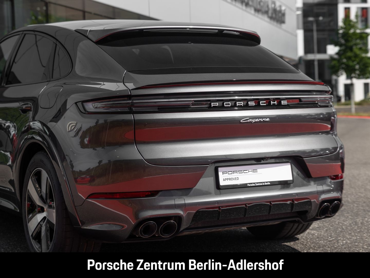 Porsche Cayenne E-Hybrid Coupe Luftfederung Panoramadach