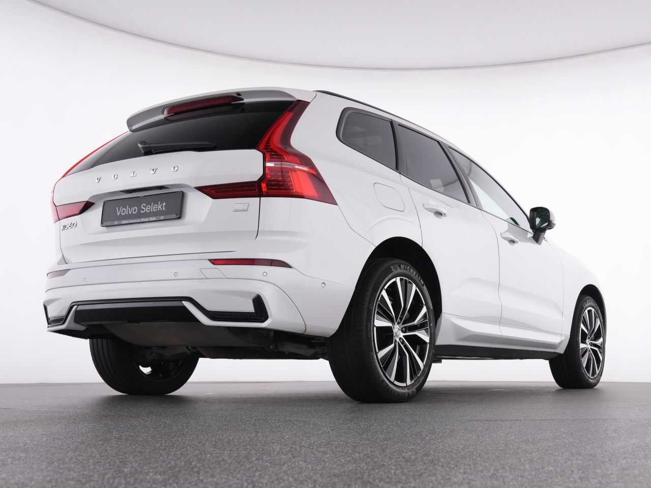 Volvo XC60 T8 Recharge Ultimate Dark+360°+PANO+LM