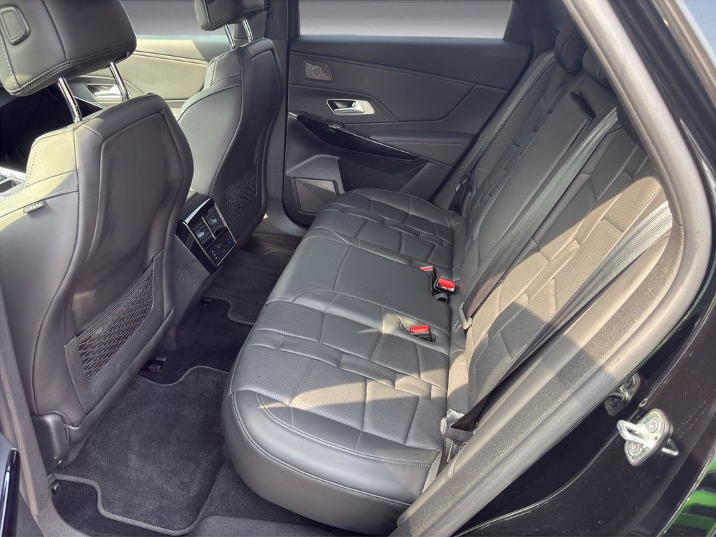 DS Automobiles DS 7 BlueHDI 130 Aut. OPERA LEDER Panoramadach