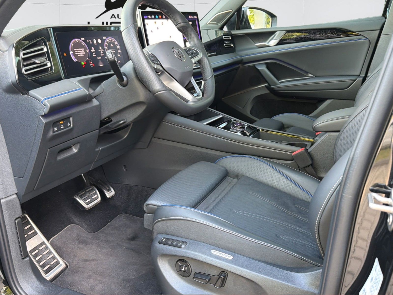 Volkswagen Tiguan 2.0 TDI 4M R Line 20" Nappa Pano HDMatrix