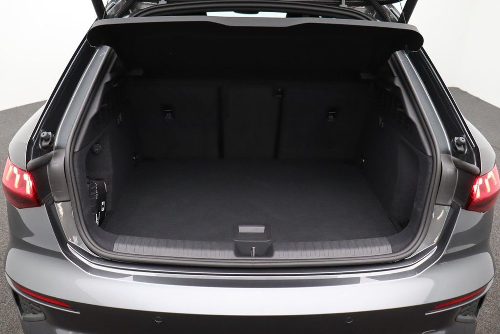 Audi A3 Sportback 35 TFSI S line - Samsaru's Car Outlet
