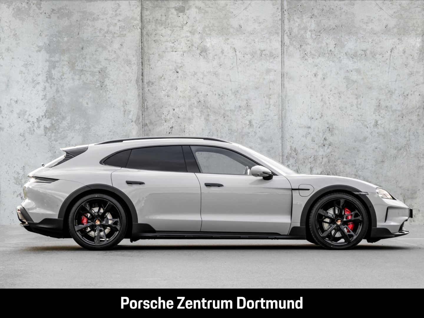 Porsche Taycan 4S Cross Turismo Head-Up Surround-View