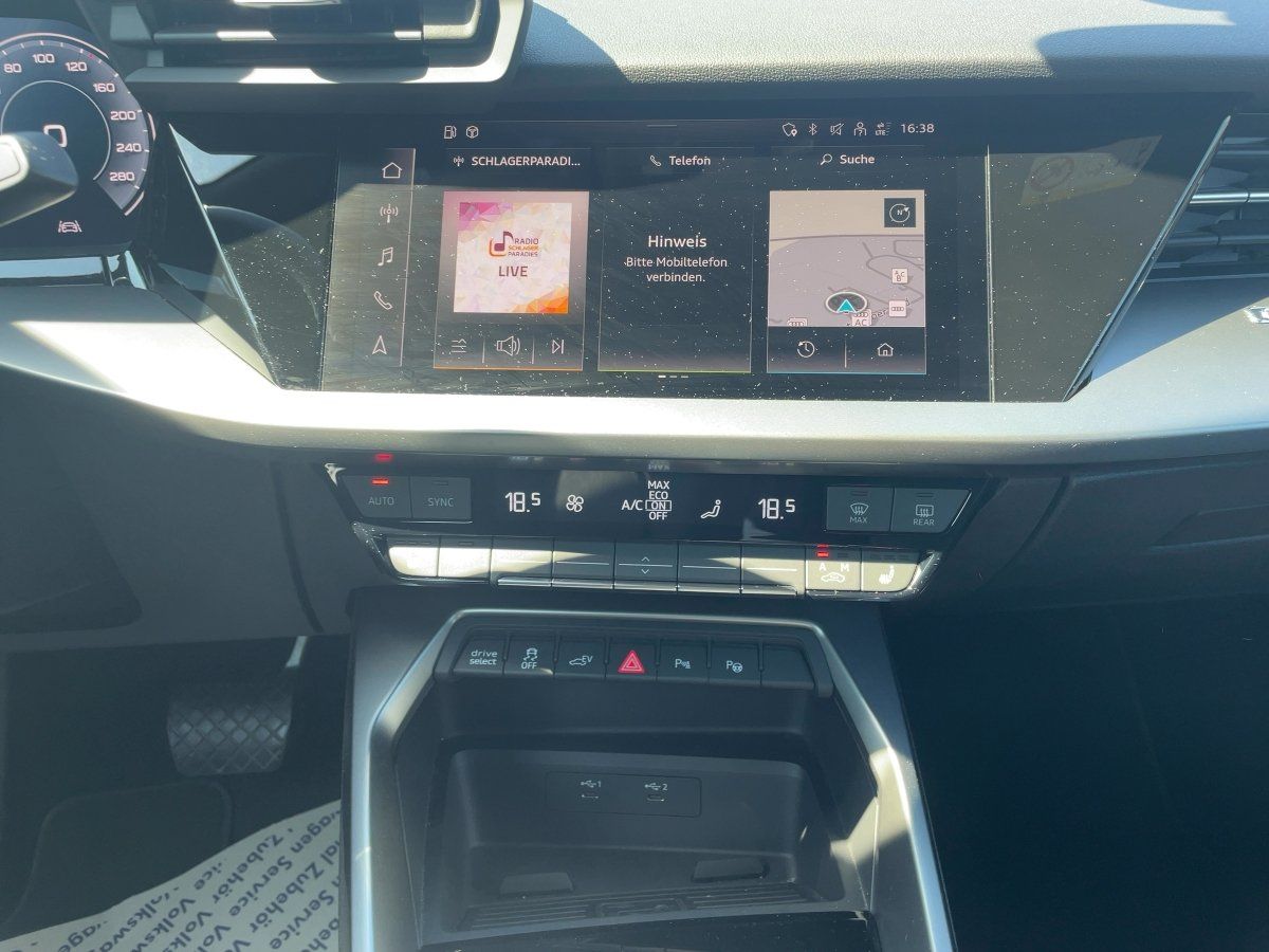 Audi A3 Sportback TFSI e S tronic Navi Kam SH LED LM