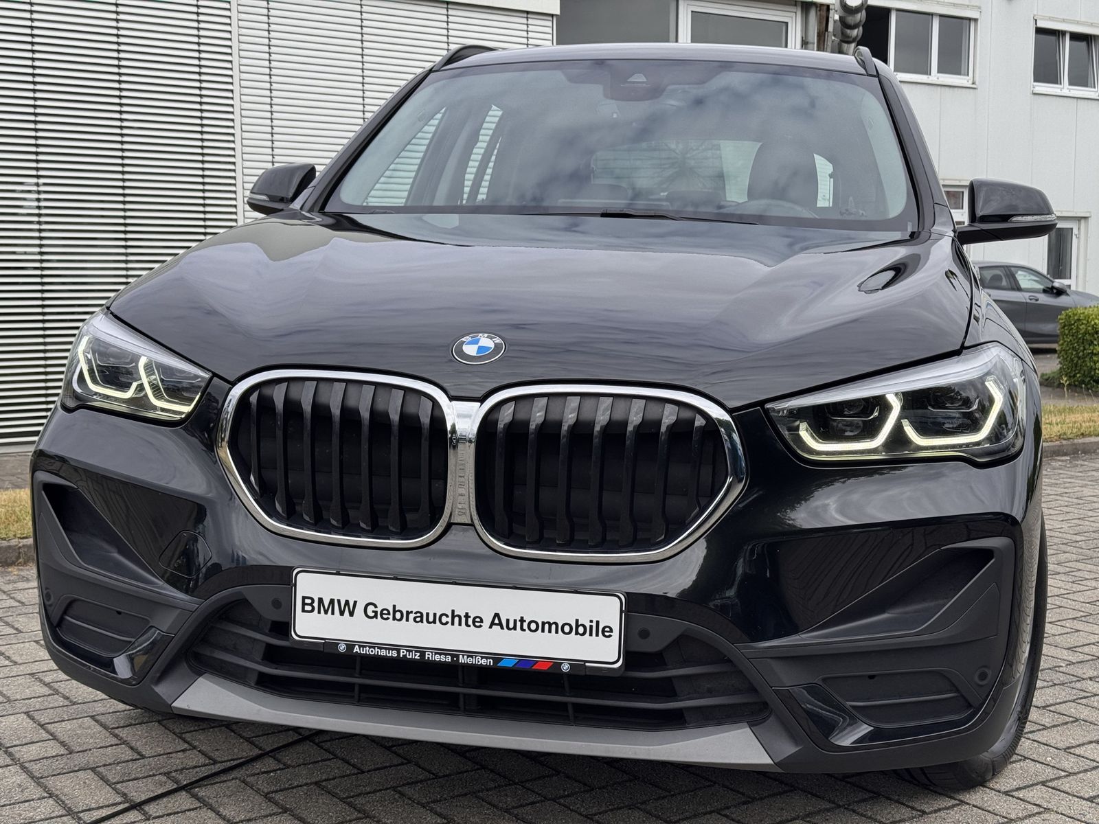 BMW X1 xDrive20d Allrad - Samsaru's Car Outlet
