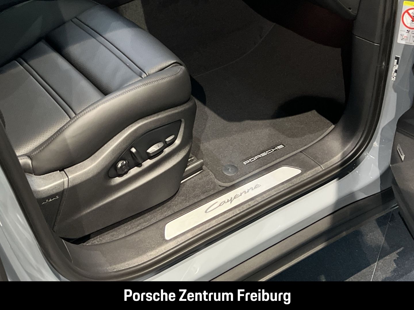 Porsche Cayenne E-Hybrid BOSE Panoramadach InnoDrive