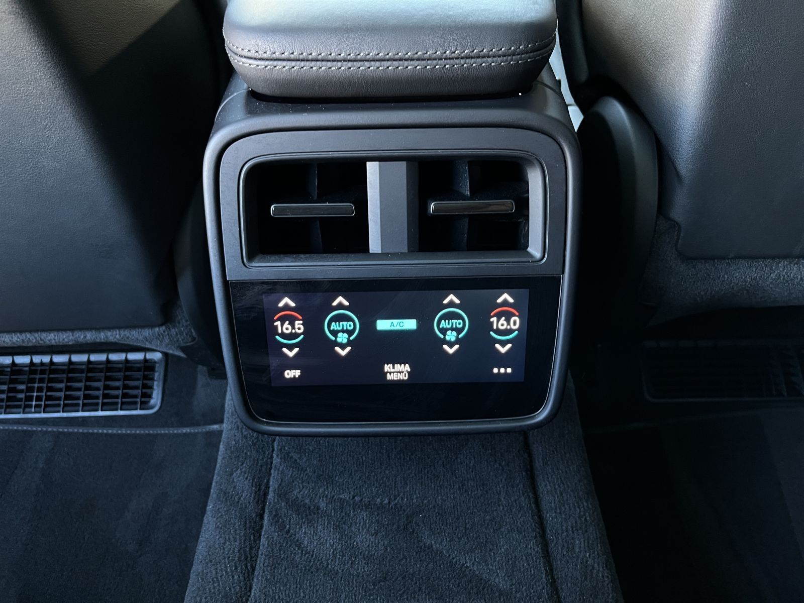 Porsche Taycan 4S SunshineControl,Sportdesign,Matrix Led
