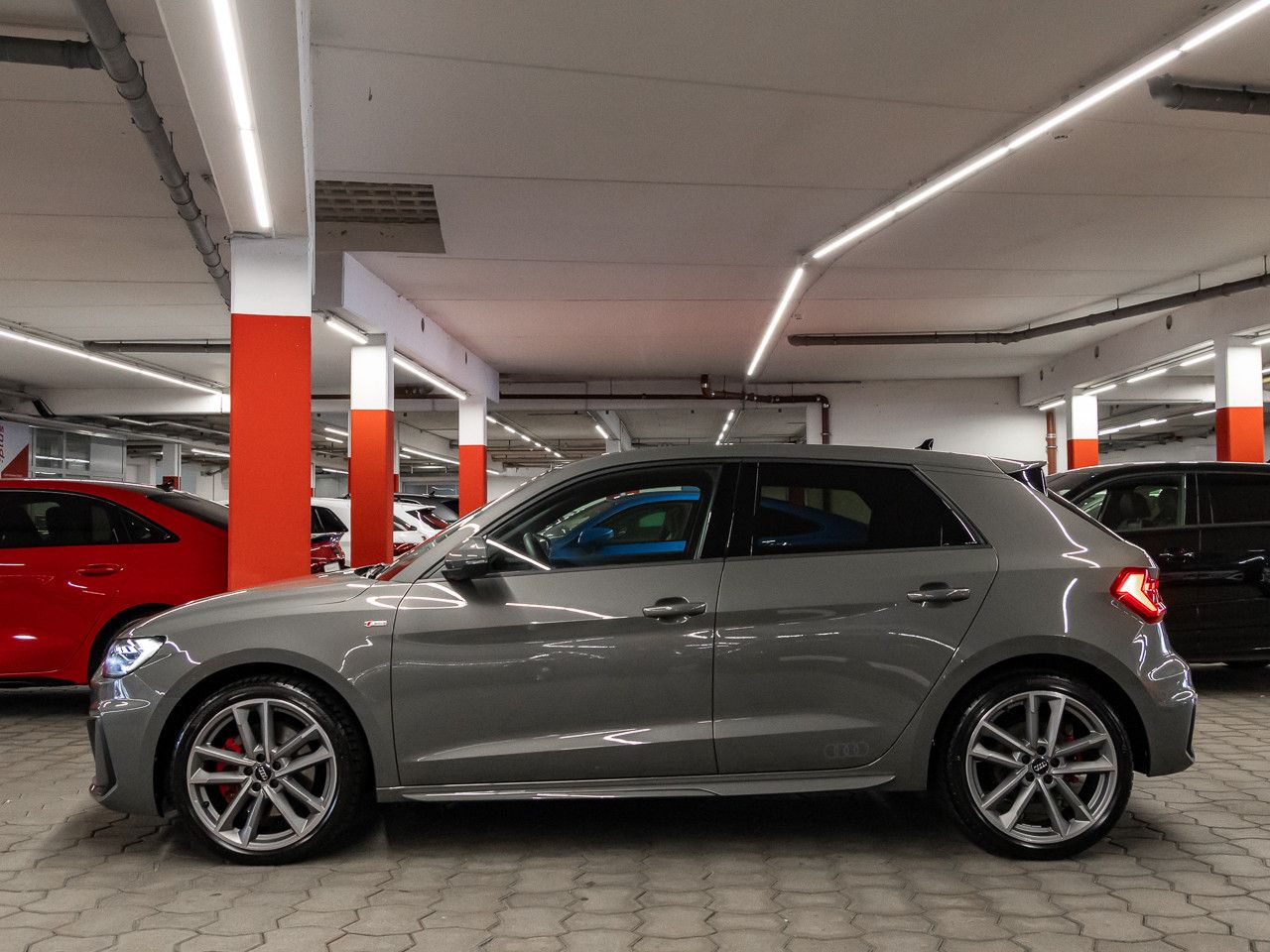 Audi A1 Sportback 40 TFSI S line - Samsaru's Car Outlet