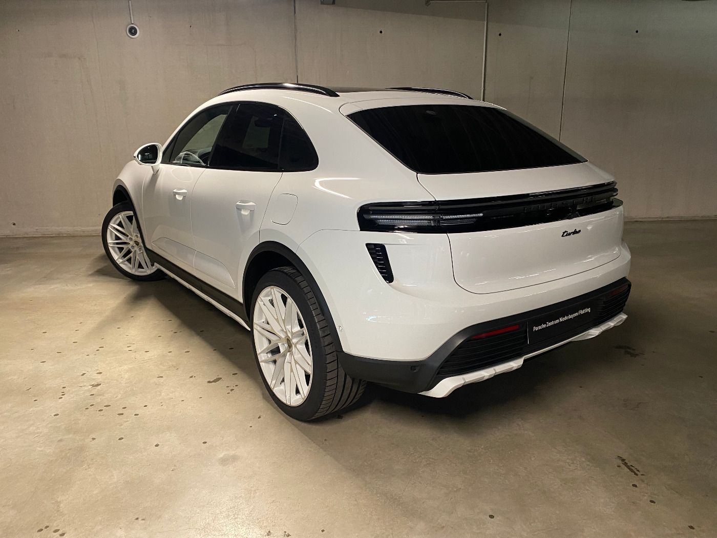 Porsche Macan Turbo | Hinterachslenkung | InnoDrive |