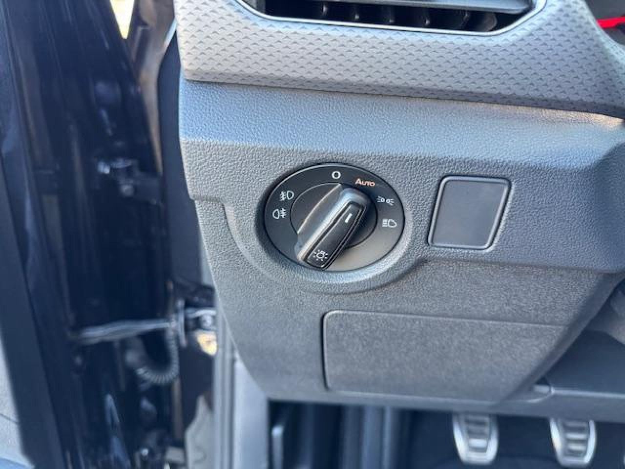 Volkswagen T-Cross Active 1.0 TSI - Samsaru's Car Outlet