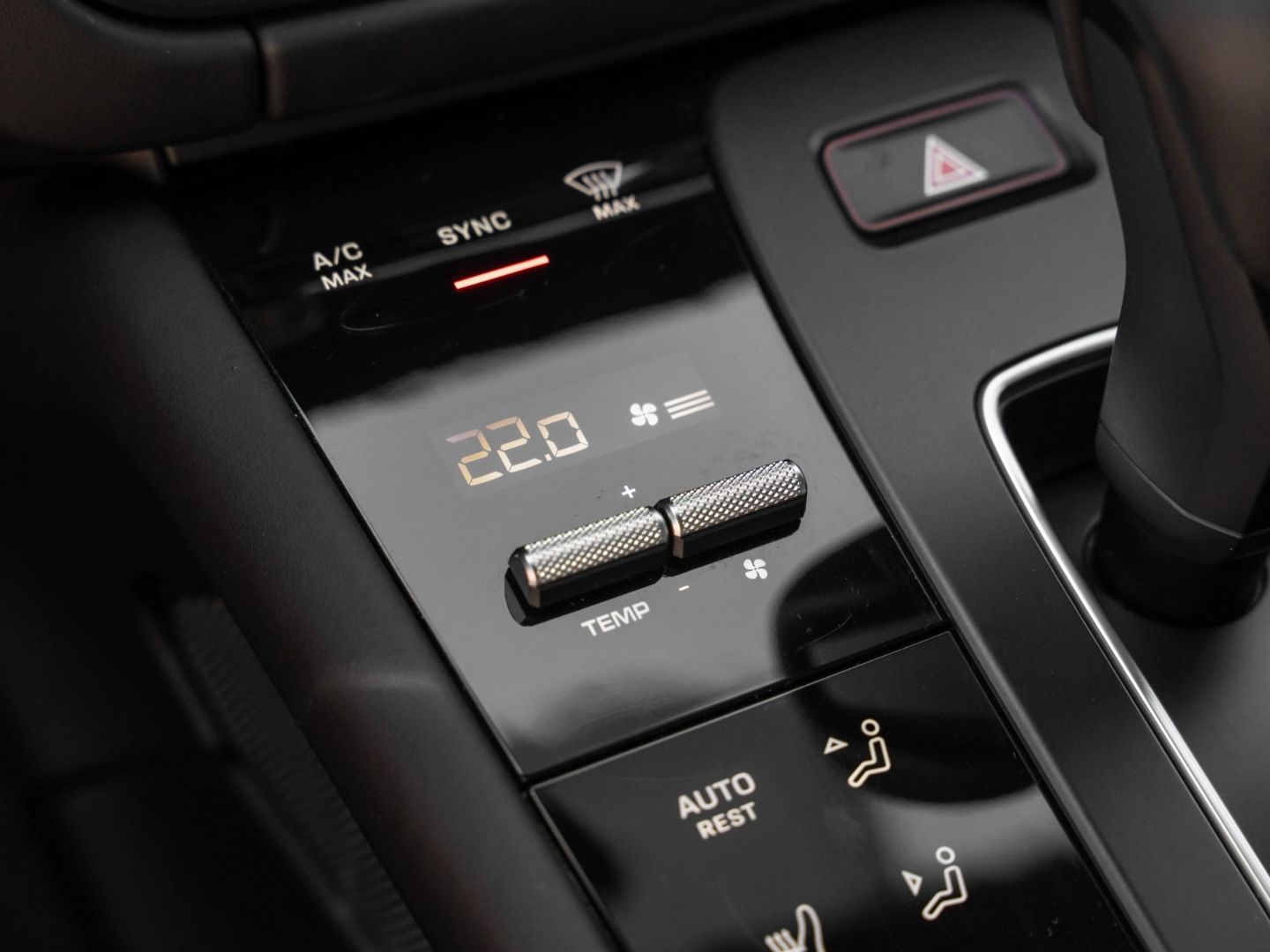 Porsche Macan GTS 21-Zoll AHK BOSE Pano Luft 18-Wege