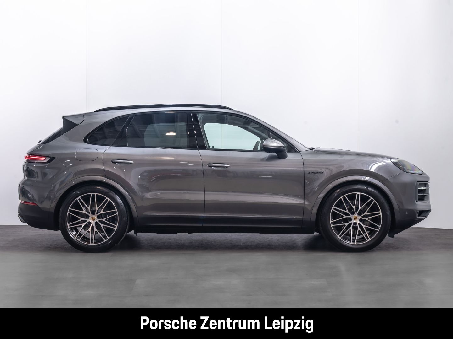 Porsche Cayenne E-Hybrid Sportabgas HeadUp Massage ACC