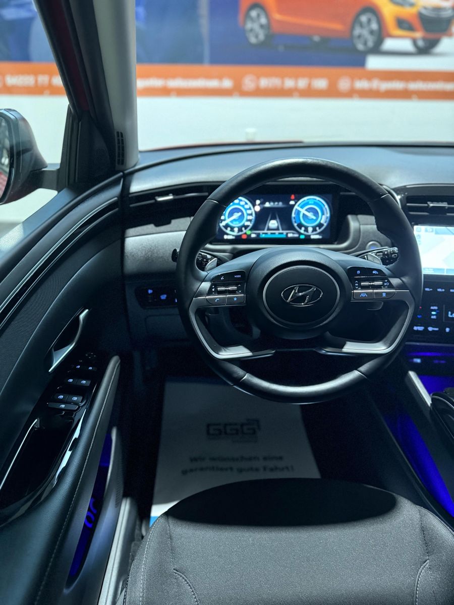 Hyundai Tucson 1.6 T-GDI Plug-In Hybrid 4WD - Samsaru's Car Outlet
