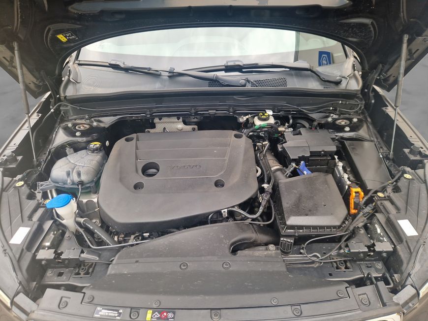 Volvo XC40 B3 Core - Samsaru's Car Outlet