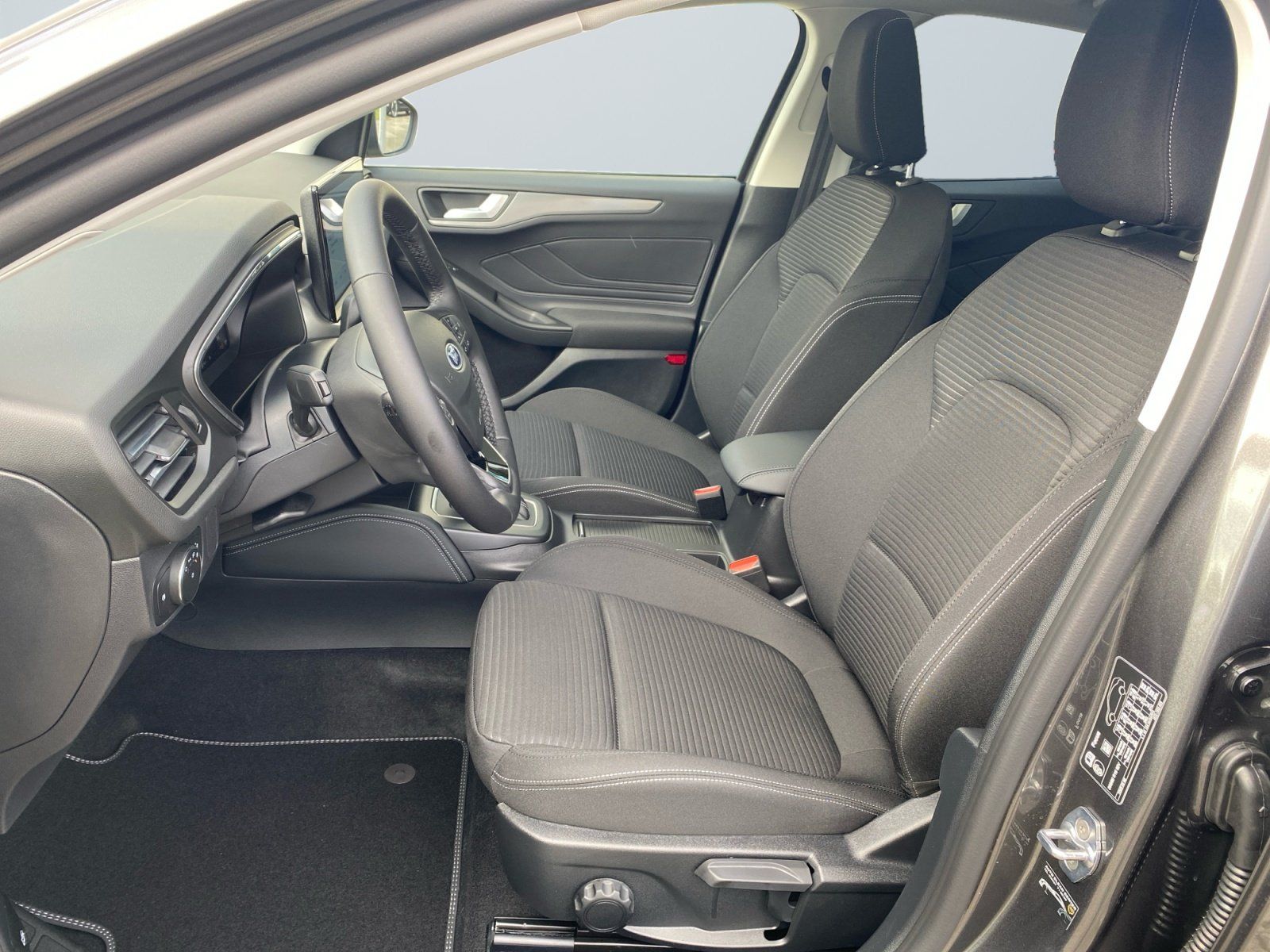 Ford Focus Titanium X 1.0 EcoBoost ACC PDC KAM NAV